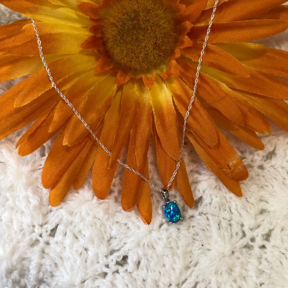 ❤️SS Blue Opal Necklace - Picture 2 of 2